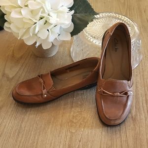 Clarks Bendables Leather Loafers